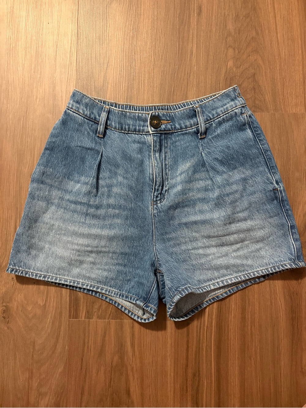 Express Super High Rise Jean Shorts | Size Small